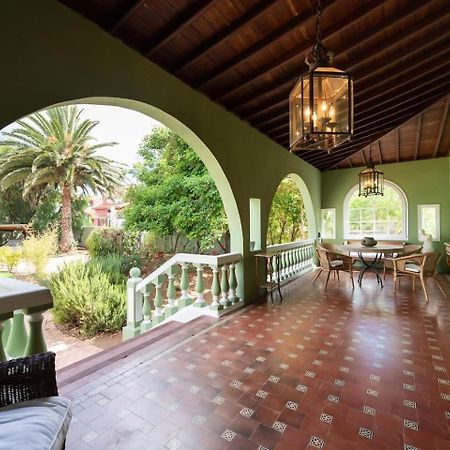 Amplia Villa De Lujo Con Piscina Climatizada Лас-Пальмас-де-Гран-Канарія Екстер'єр фото